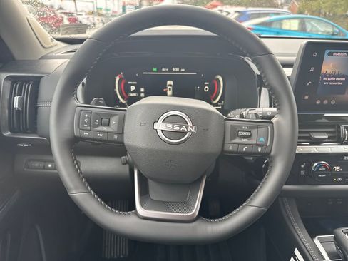 New 2026 Nissan Pathfinder Platinum AWD/4WD image 14