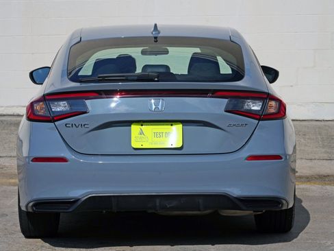 Used 2023 Honda Civic Sport image 44