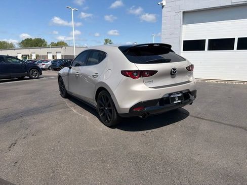 Used 2023 MAZDA MAZDA3 Hatchback w/Premium Plus Pkg AWD/4WD image 14