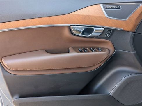 Certified 2023 Volvo XC90 B6 Plus w/ Protection Package image 24