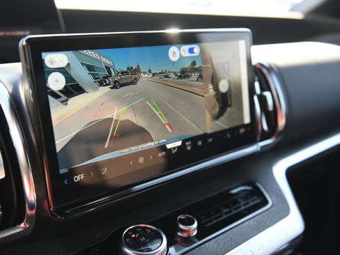 New 2026 Ford Expedition Tremor image 36