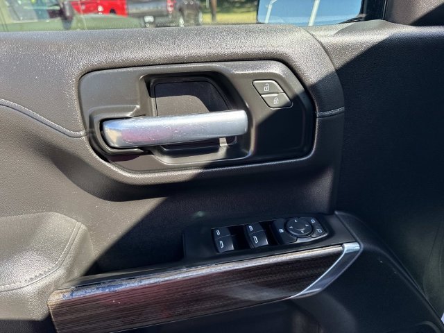 Used 2020 Chevrolet Silverado 1500 LT AWD/4WD image 24