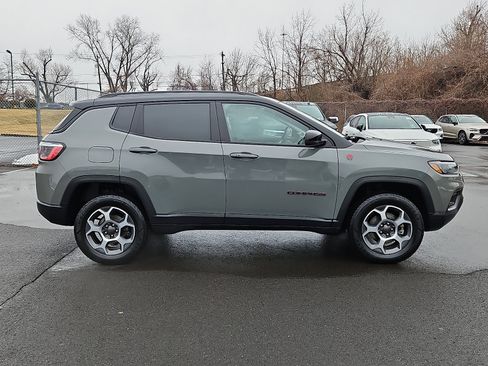 Used 2022 Jeep Compass Trailhawk image 7