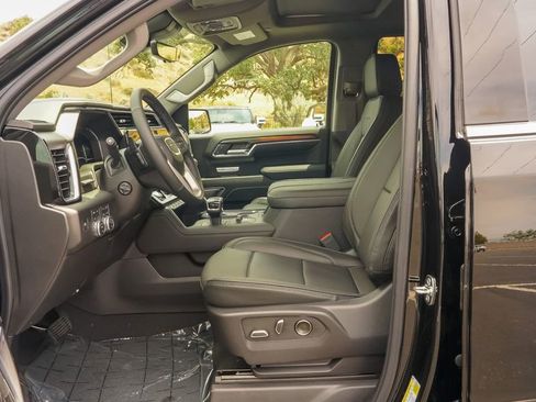 New 2026 GMC Sierra 1500 Denali image 17