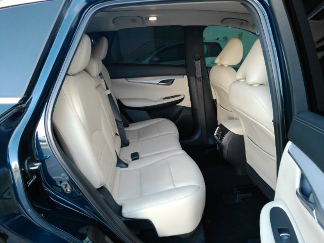 Used 2020 INFINITI QX50 Luxe w/ Navigation Package FWD image 24