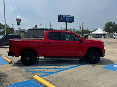 Used 2021 Chevrolet Silverado 1500 Custom Trail Boss AWD/4WD image 4