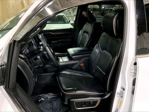 Used 2021 RAM 1500 Limited image 8