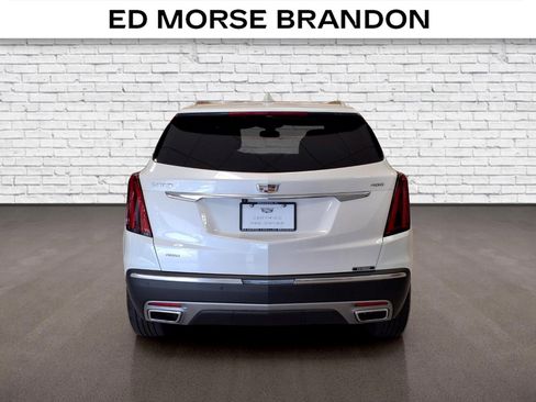 Certified 2025 Cadillac XT5 Premium Luxury AWD/4WD image 4