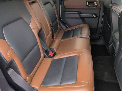 Used 2024 Ford Bronco Outer Banks AWD/4WD image 20