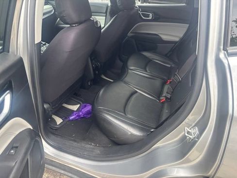 Used 2022 Jeep Compass Limited AWD/4WD image 6