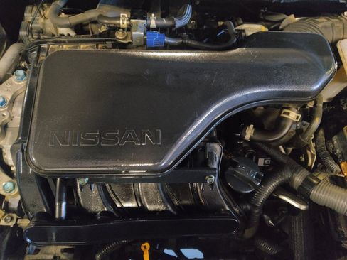 Used 2020 Nissan Rogue Sport S image 30