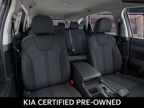 Certified 2026 Kia Sorento LX FWD image 15
