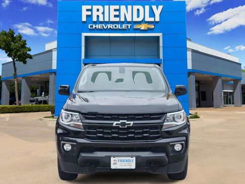 Used 2022 Chevrolet Colorado LT w/ Luxury Package image 2