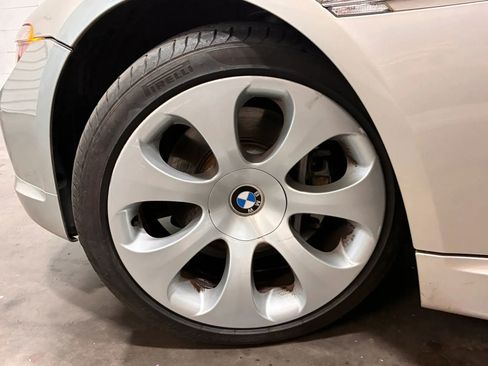 Used 2005 BMW 645Ci Convertible image 40