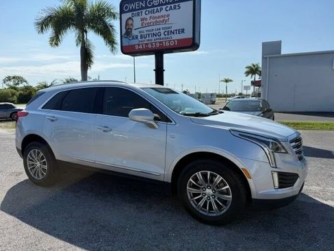 Used 2017 Cadillac XT5 Luxury FWD image 1