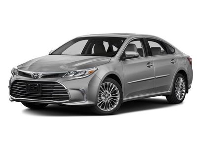 Used 2017 Toyota Avalon Limited w/ Four Season Package