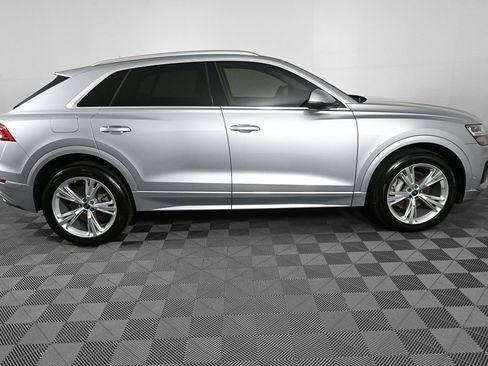 Used 2022 Audi Q8 Premium w/ Convenience Package image 24