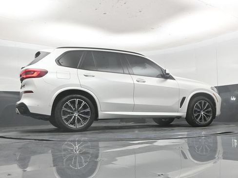 Used 2023 BMW X5 M50i w/ Executive Package AWD/4WD image 52