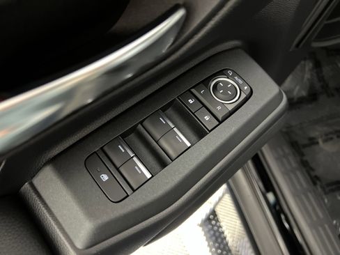 Used 2024 Toyota Land Cruiser image 14