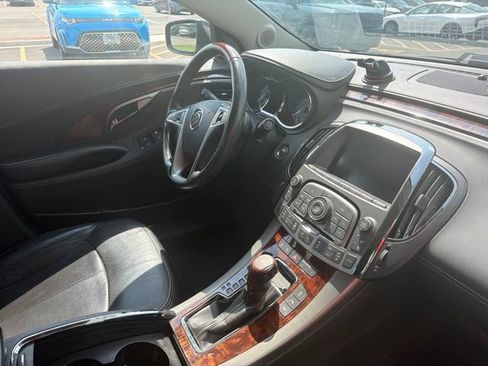 Used 2013 Buick LaCrosse Touring FWD image 16