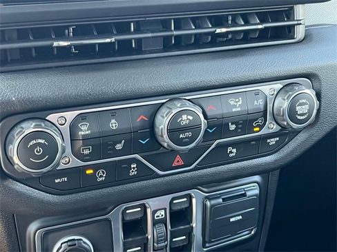 New 2025 Jeep Wrangler Sport S image 28