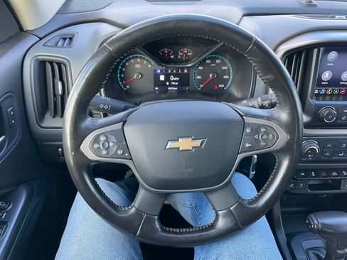 Used 2019 Chevrolet Colorado Z71 AWD/4WD image 24