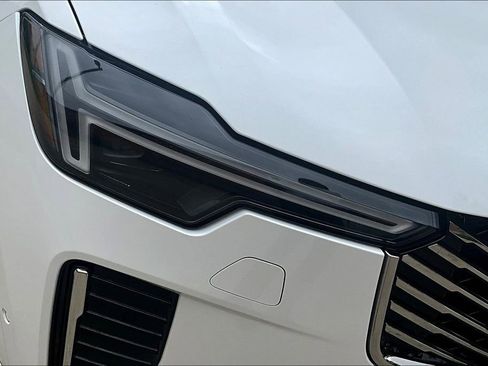 New 2026 Volvo XC90 B6 Ultra w/ Protection Package AWD/4WD image 40
