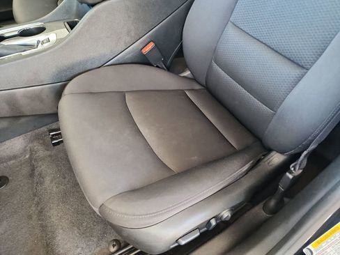 Used 2024 Chevrolet Malibu LT image 16