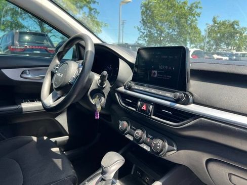 Certified 2024 Kia Forte LXS FWD image 29