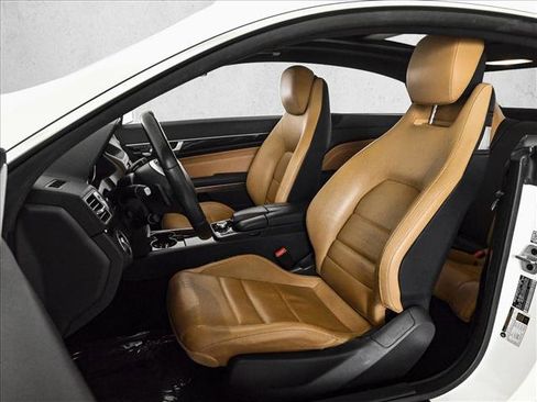 Used 2017 Mercedes-Benz E 400 4MATIC Coupe image 18