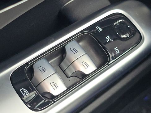 New 2026 Mercedes-Benz C 43 AMG 4MATIC Sedan image 27