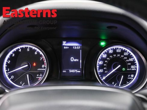 Used 2023 Toyota Camry SE image 18