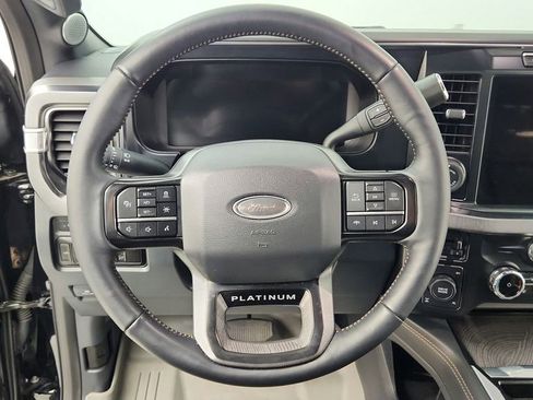 Used 2023 Ford F350 Platinum image 28