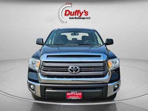 Used 2015 Toyota Tundra SR5 image 12