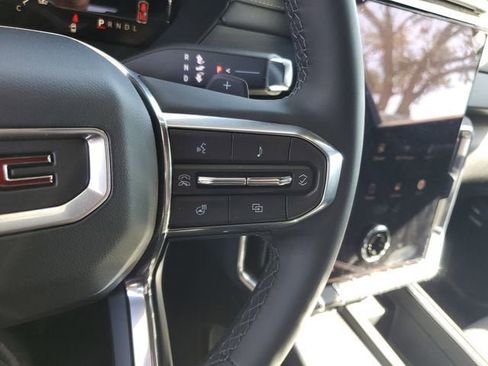 New 2026 GMC Acadia Elevation image 27