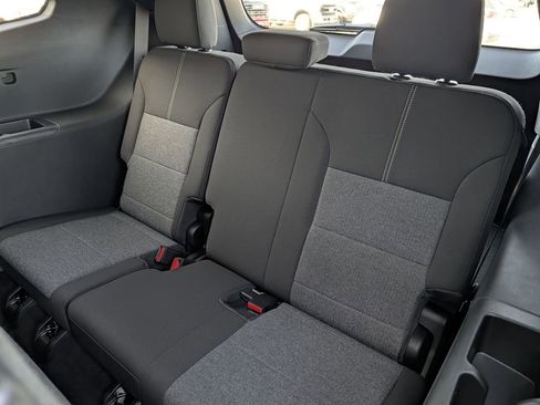 New 2026 GMC Acadia Elevation w/ Black Edition FWD image 28