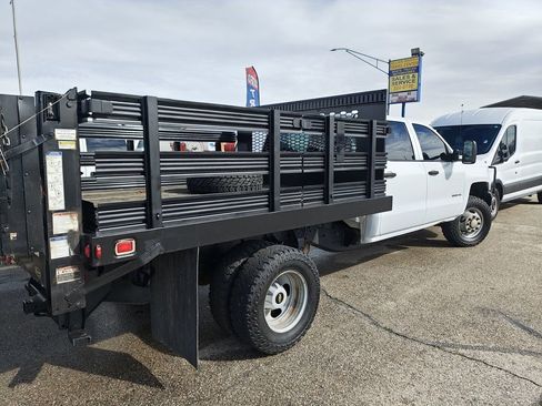 Used 2018 Chevrolet Silverado 3500 W/T w/ Snow Plow Prep Package AWD/4WD image 5