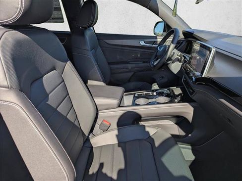 New 2026 Volkswagen Atlas Cross Sport SEL R-Line AWD/4WD image 29