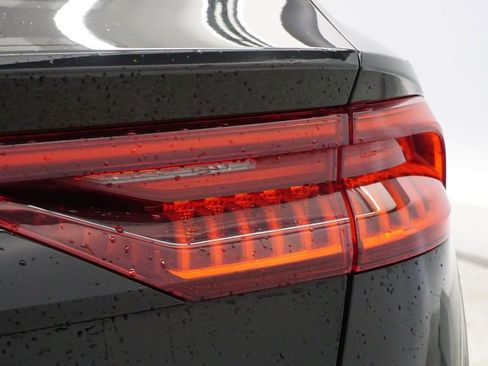 Used 2022 Audi SQ8 Premium Plus image 11