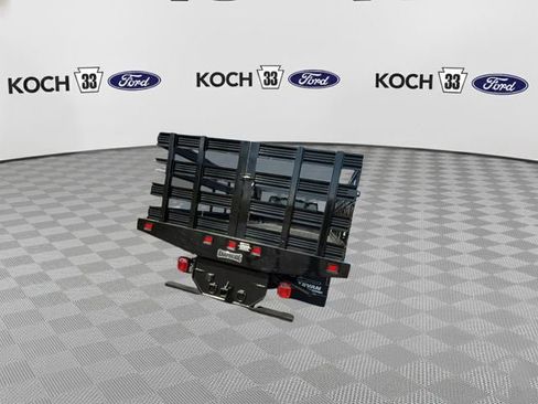 New 2024 Ford F550 4x4 Regular Cab Super Duty image 8
