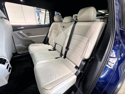 Used 2022 Volkswagen Tiguan SEL R-Line AWD/4WD image 25