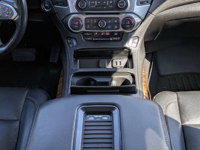 Used 2020 Chevrolet Tahoe Premier AWD/4WD image 14