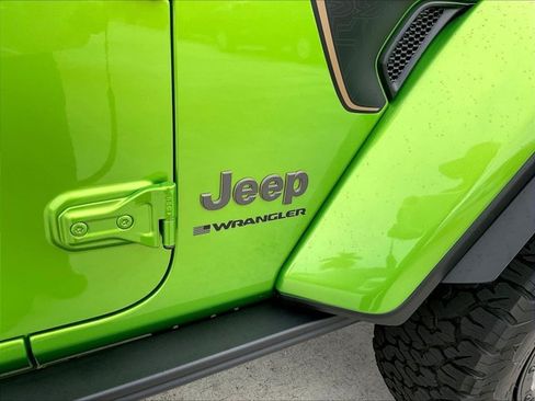 Used 2025 Jeep Wrangler Unlimited Rubicon 392 AWD/4WD image 30