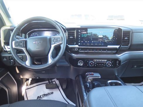 Used 2023 Chevrolet Silverado 1500 LT Trail Boss w/ Protection Package image 15