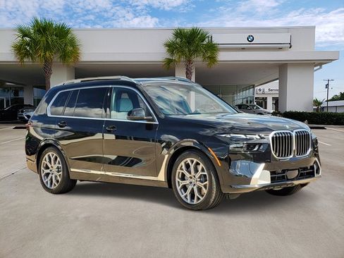 New 2026 BMW X7 xDrive40i image 3