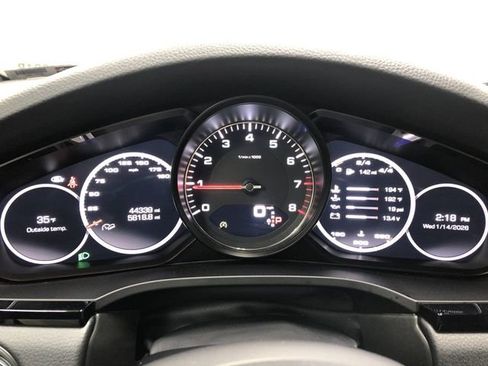 Used 2019 Porsche Cayenne S image 17