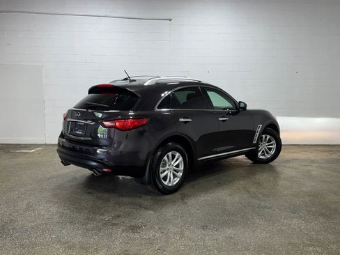 Used 2011 INFINITI FX35 AWD w/ Premium Pkg image 3