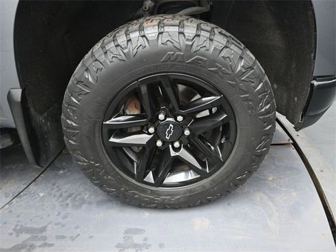 Used 2022 Chevrolet Silverado 1500 LT Trail Boss w/ LT Trail Boss Premium Package image 33