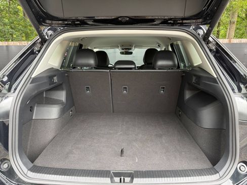 Used 2026 Volkswagen Tiguan SE FWD image 28