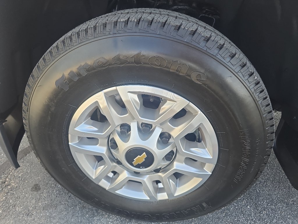 Used 2015 Chevrolet Silverado 3500 2WD Regular Cab image 33